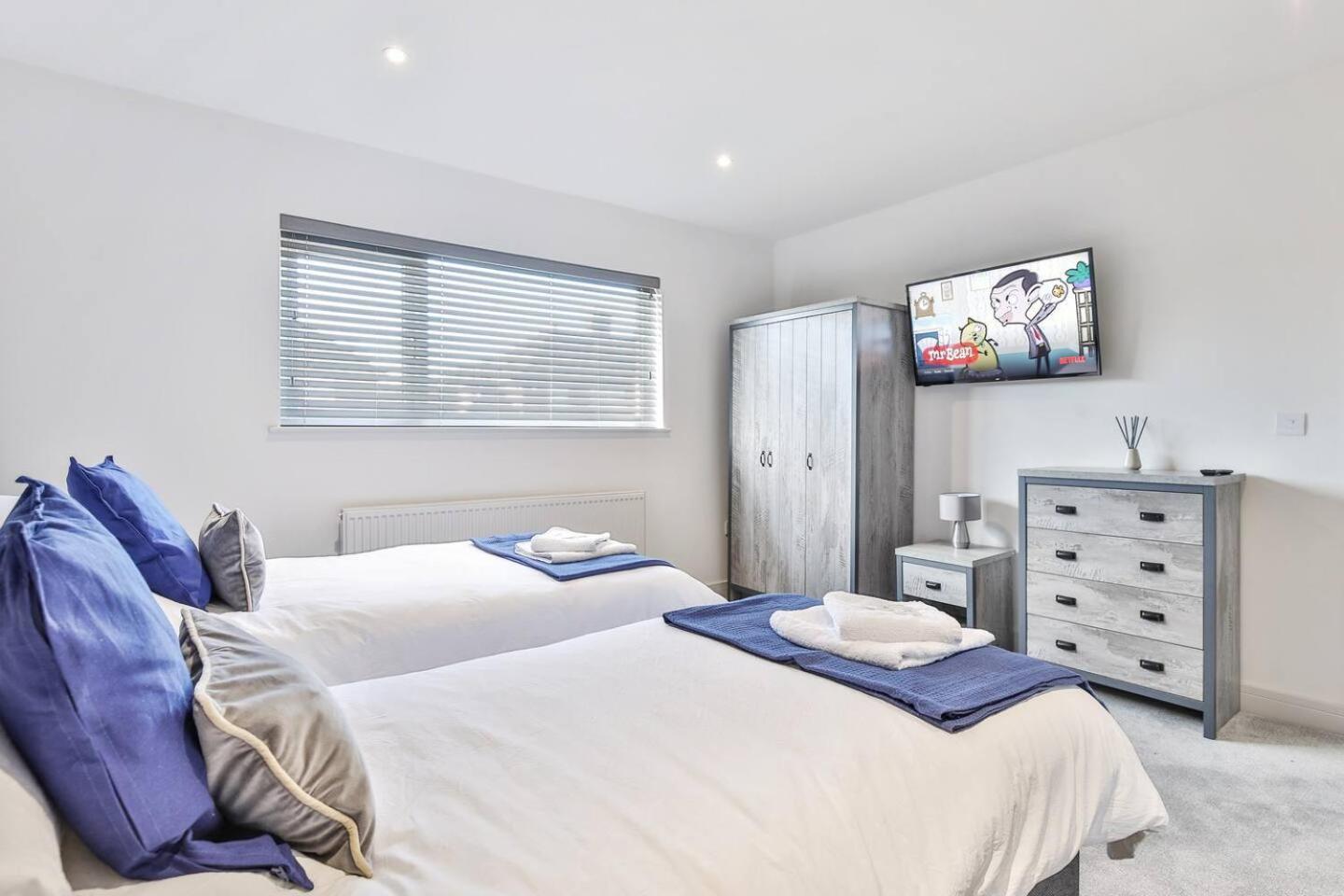 Modern, Cosy Whole House Wifi Close To Attractions Sheffield Exterior photo